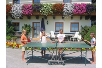 Austrija Privát Saalfelden, Eksterjeras